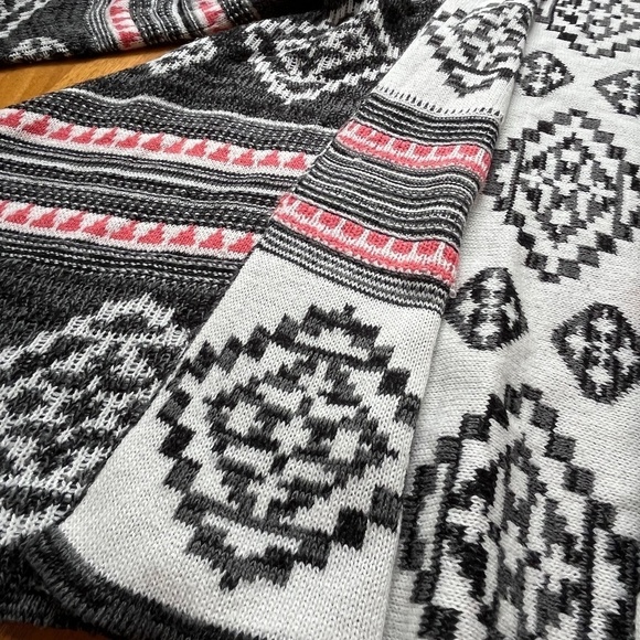 Boho Chic Open Front Tribal Aztec Long Knit Cardigan Sweater Western, Size S - Picture 8 of 9